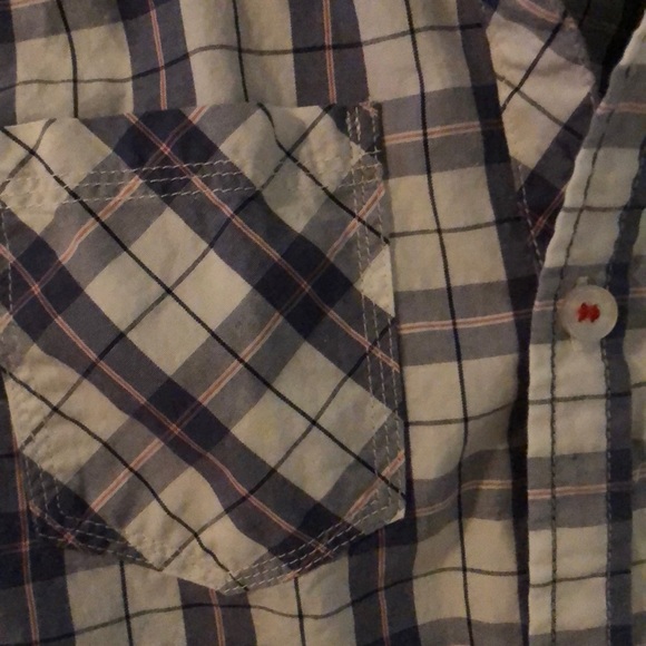 Boy shirt 10 - Picture 3 of 4